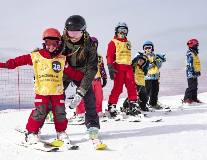 Зимние развлечения на территории курорта Красная Поляна (ex. Горки Город) - «Novotel Fit Krasnaya Polyana» / «Новотель Фит Красная Поляна» отель (бывш. «Novotel Congress»)