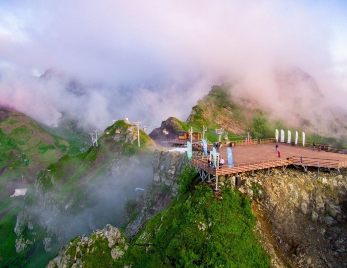 Летние развлечения на территории курорта Красная Поляна (ex. Горки Город) - «Novotel Fit Krasnaya Polyana» / «Новотель Фит Красная Поляна» отель (бывш. «Novotel Congress»)